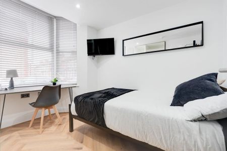 6 bedroom house to rent - Photo 4