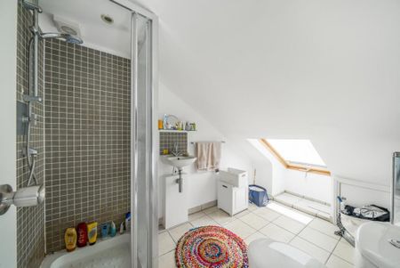 3 bedroom flat to rent - Photo 2