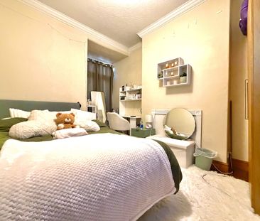 Summerfield Avenue, Heath - Photo 3