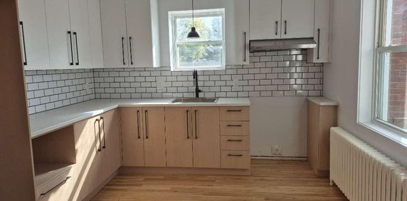 3 1/2 semi meubler - Photo 2