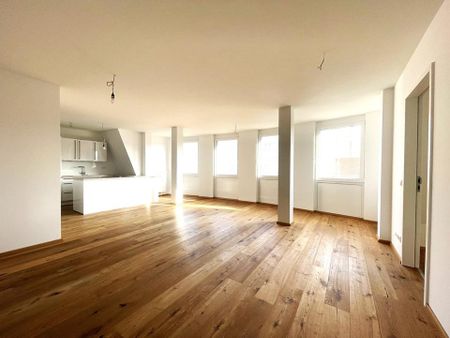 Neuwertige 2,5 Zimmerwohnung am Sedanplatz - Foto 3