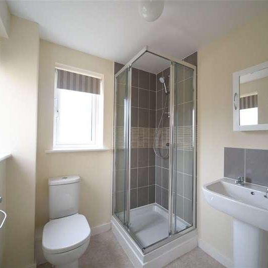 Harrow Drive, Beck Row, Bury St. Edmunds, Suffolk, IP28 - Photo 1