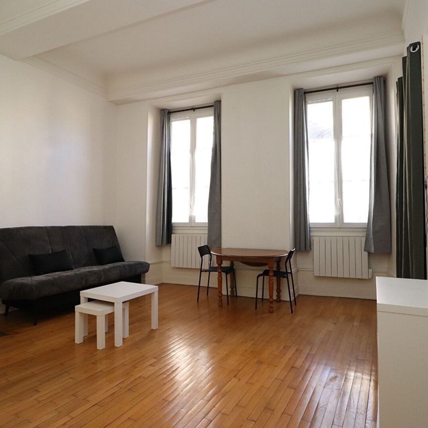 Location Appartement 1 pièce 25m² - Photo 1