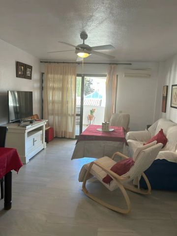 Alquiler de piso en Avenida Manuel Mena Palma, 11 - Photo 2