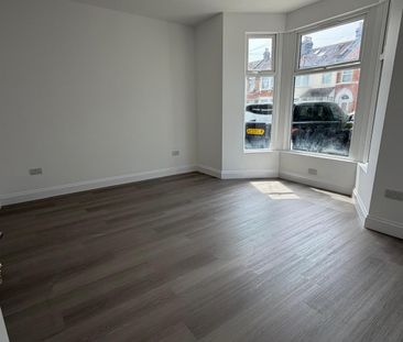 Two bedroom newly refurbished First floor flat- ilford - Photo 1