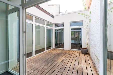 Lofty vibes met leuke patio! - Photo 2