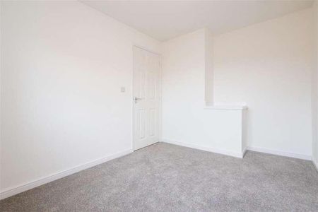 Macaulay Park, Grimsby, DN31 - Photo 3