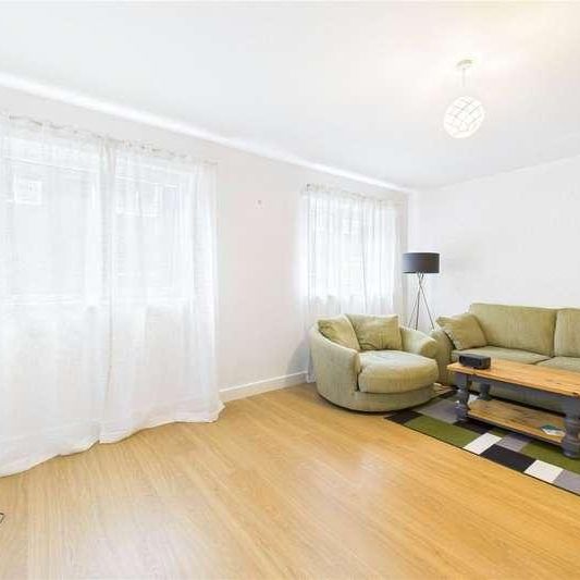 Kings House, Cantelupe Road, East Grinstead, West Sussex, RH19 - Photo 1