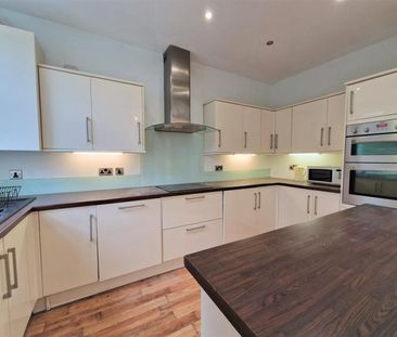 3 bedroom House To Let - Photo 6