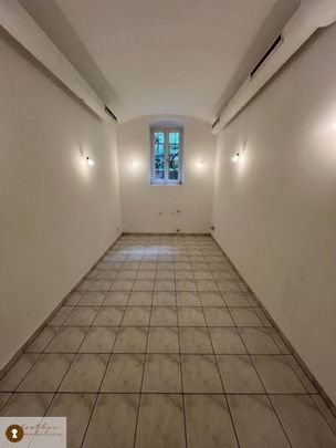 Außergewöhnliches Geschäfts/Vereinslokal/Klubhaus direkt bei der TU- Graz zur Miete. - Photo 1