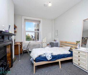 6 bedroom semi-detached house to rent - Photo 1