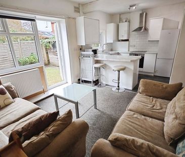 Moordown, Bournemouth - Photo 1