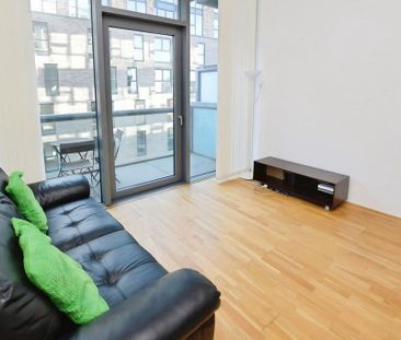 1 bedroom flat to rent - Photo 2