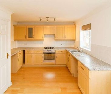 Cedar Mews, Wakefield, WF2 - Photo 3