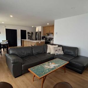 **Récent Appartement 5 et demi, disponible le 1er septembre** - Photo 2