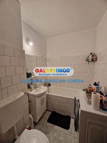 Garsoniera pentru inchiriat Drumul Taberei zona Sibiu-Favorit etaj 3/9 - Photo 5
