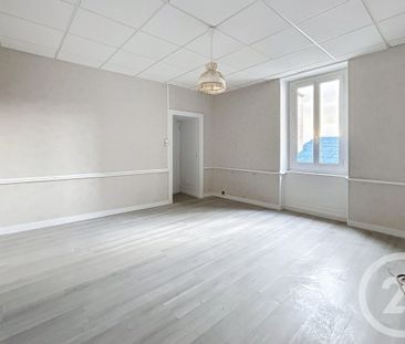 Location Appartement 3 pièces 62m² LA ROCHE BLANCHE 63670 - Photo 4