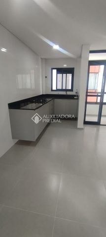 Apartamento com 2 quartos e 61m² para alugar em Baeta Neves, São Bernardo do Campo. - Foto 2