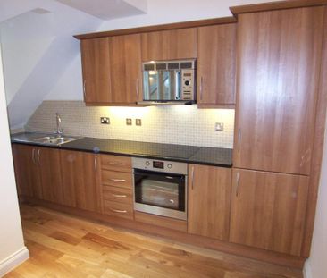 2 bedroom apartment to rent - Photo 3