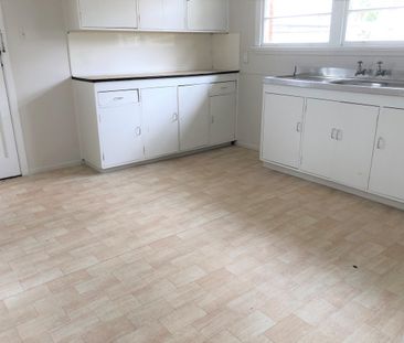 6/2 Godley Road - Photo 4