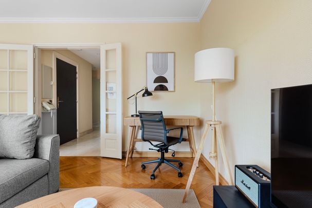 Rue Scheffer - Photo 1