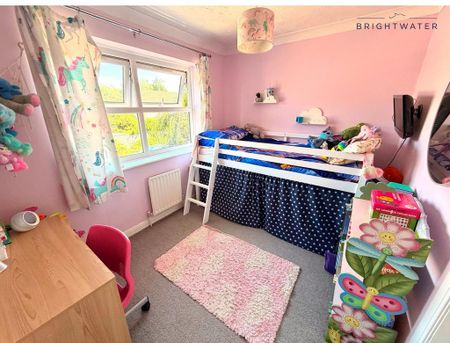 3 bedroom semi-detached house to rent - Photo 4