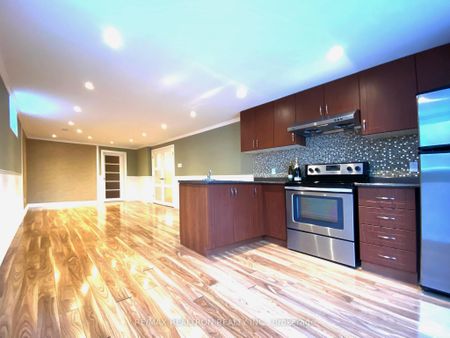 For Lease - 76 Clansman Boulevard Unit# Lower, Toronto, Ontario - Photo 2