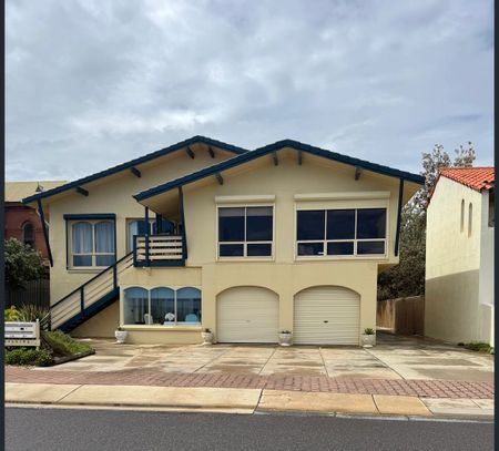3/35 North Esplanade, Glenelg North, SA 5045 - Photo 4