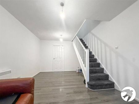 2 bedroom terraced house to rent - Photo 4