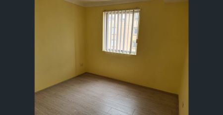 3 BEDROOM in HURSTVILLE CBD - Photo 2