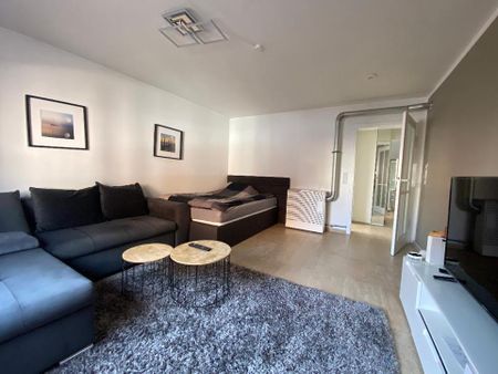 Tolle möblierte/komplett ausgestattete 1 Zimmer Wohnung - Photo 2