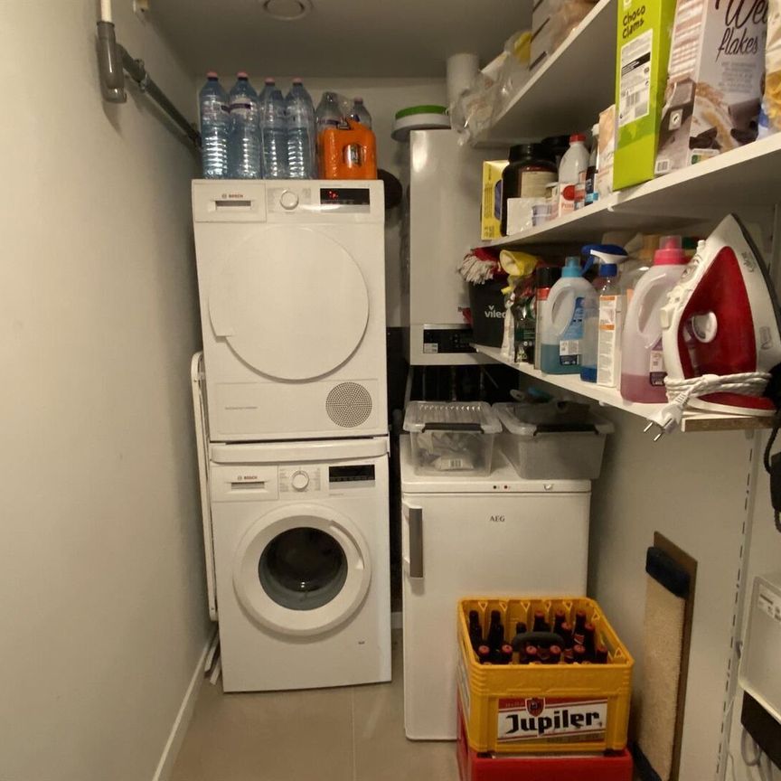 Gelijkvloersappartement met 1 slaapkamer en tuintje - Photo 1