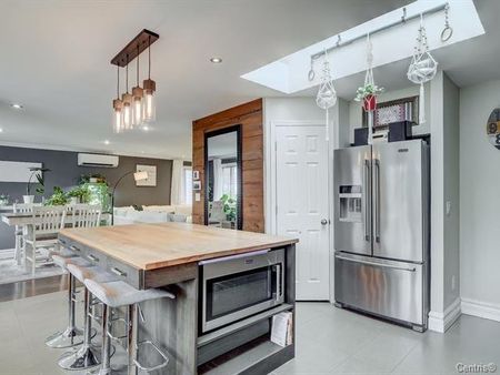 Maison à étages à Longueuil (Saint-Hubert) - Photo 5