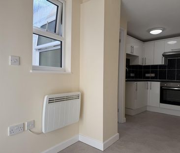 24 King Street, Frome - Photo 1