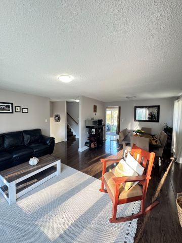 For Lease - 123 Wilson Drive, Milton, Ontario - Photo 4