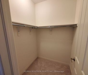 For Lease - 7 Mayapple Street, New Tecumseth, Ontario - Photo 5