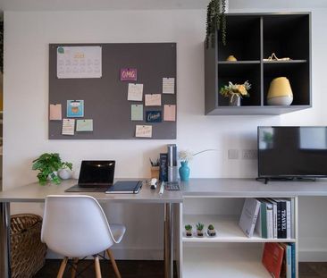 Studio to rent - Photo 1