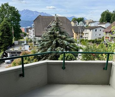 CENTRAL WITH VIEW - Foto 1