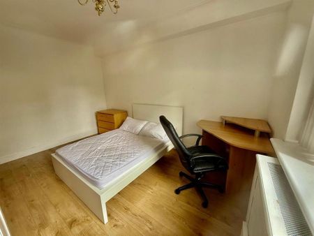 5 bedroom house share to rent - Photo 5