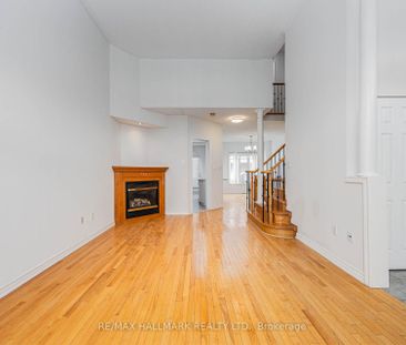 For Lease - 17 Oceanview Street, Richmond Hill, Ontario - Photo 3