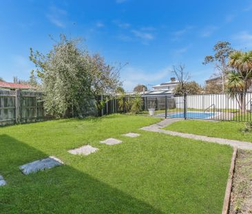 148 Atherton Road, Oakleigh VIC 3166 - House For Rent | Domain - Photo 6