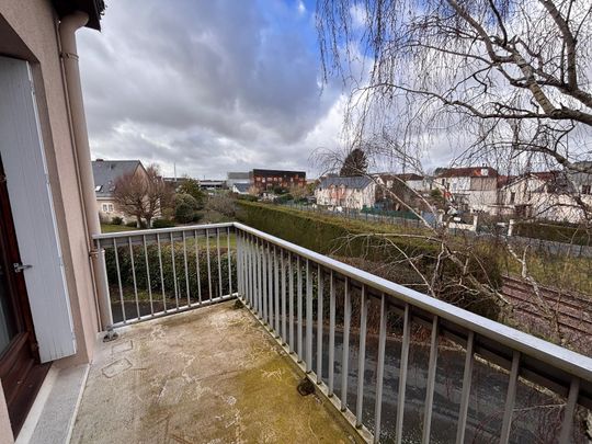 Location appartement 2 pièces 52.74 m2 à Joué-lès-Tours - Photo 1