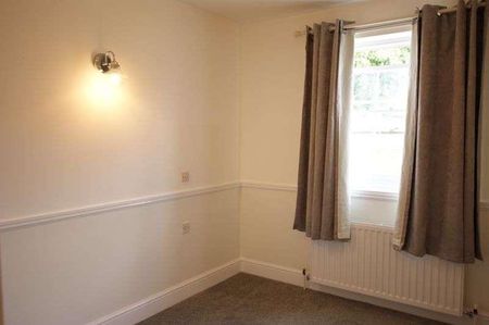 Topsham Road, Exeter, EX2 - Photo 2