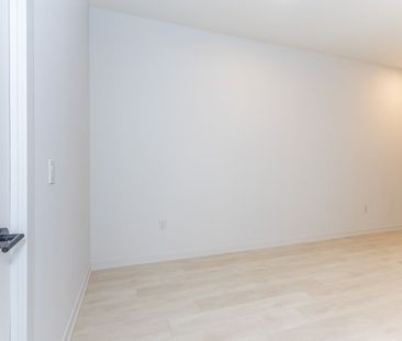 For Lease - 4878 Powers Common Unit# 107, Burlington, Ontario - Photo 3