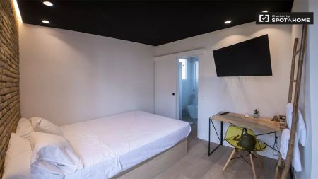 Rooms for rent in 5-bedroom apartment in Valencia - Foto 5