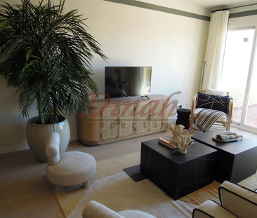 Spectacular 2 Bedroom Penthouse in Campomanes Port with Unrivalled ... - Photo 2