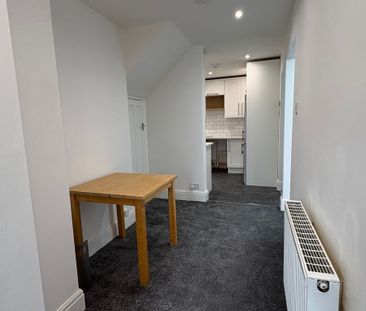 Ring Road West Park, Leeds - Photo 3