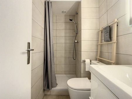 Location Appartement 1 pièce 17m² STRASBOURG 67000 - Photo 2