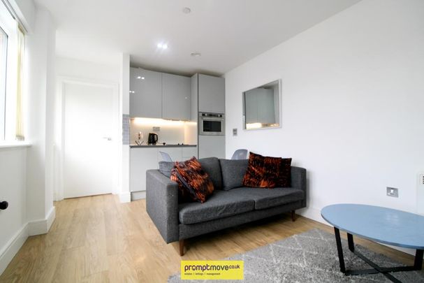 2 bedroom flat to rent - Photo 1