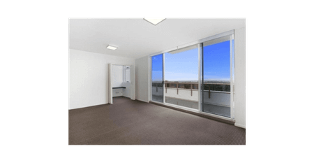 Stunning Two-Bedroom Apartment – Moments from Pymble Station - Photo 2